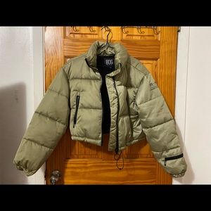 Crop puffer jacket